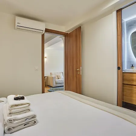 Centre De By Studioprestige