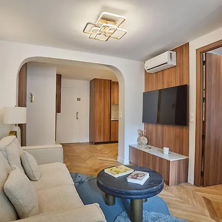 Apartman Centre De By Studioprestige *